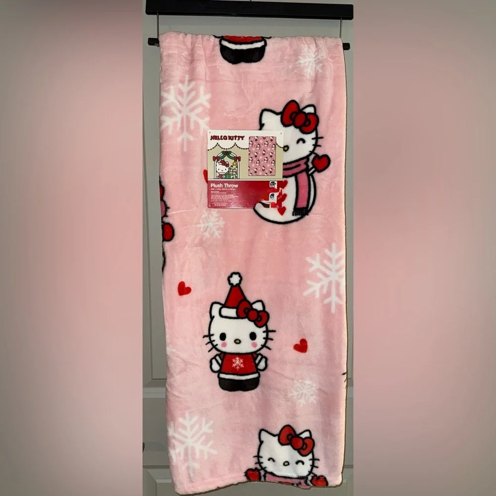 Hello Kitty Christmas Blanket🩷